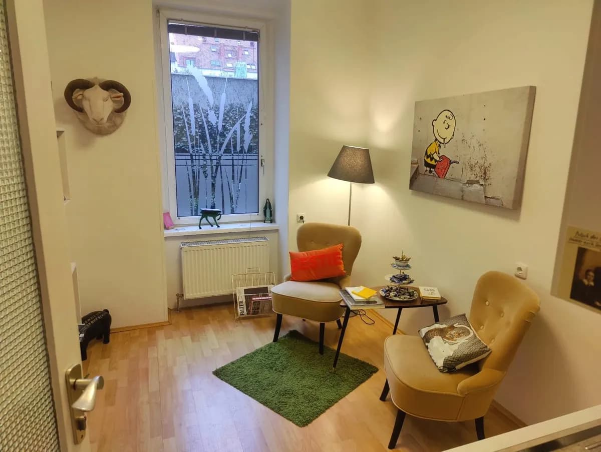 2-Zimmer-Gewerbeimmobilie mieten in Linz – 48 m², € 537 – Bild 5 von 7