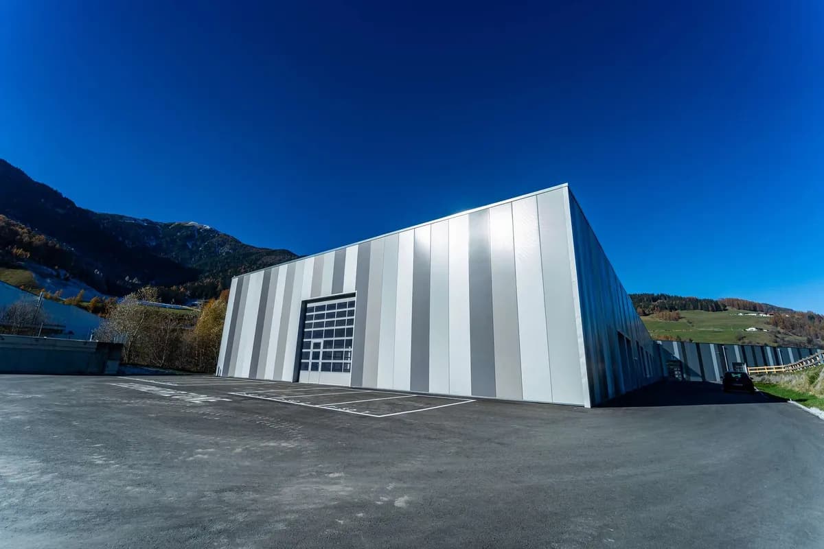 Gewerbeimmobilie kaufen in Innsbruck-Land – 430 m², € 929.203