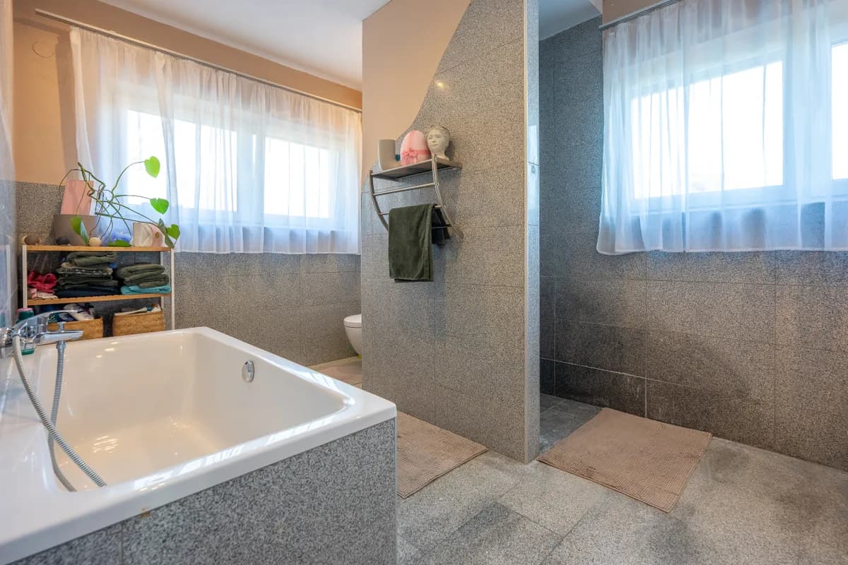 6-Zimmer-Gewerbeimmobilie kaufen in Weiz – 212 m², € 990.000 – Bild 18 von 29