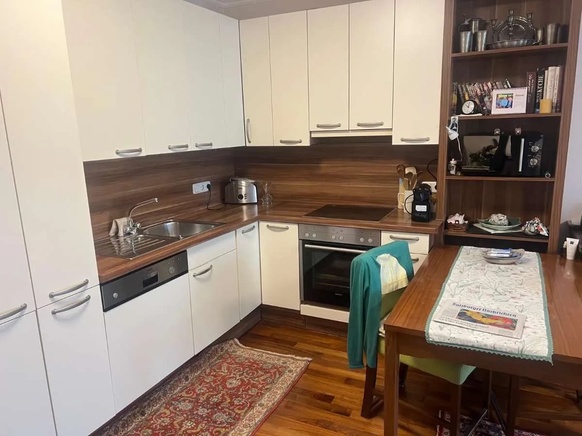 Wohnung kaufen in Salzburg Stadt – 56 m², € 370.000 – Bild 2 von 3