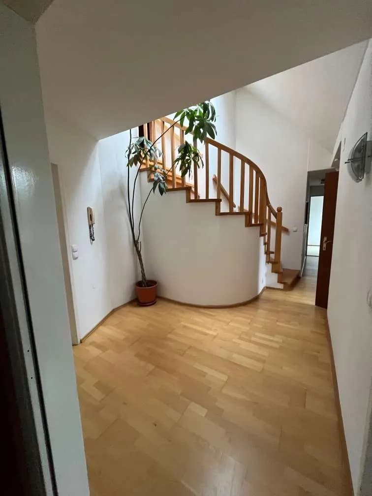 3-Zimmer-Wohnung mieten in Klagenfurt – 101 m², € 1.070 – Bild 3 von 16