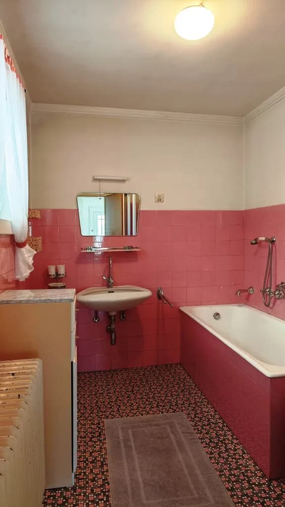 5-Zimmer-Haus mieten in Neunkirchen – 168 m², € 1.500 – Bild 7 von 23