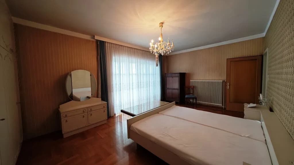 5-Zimmer-Haus mieten in Neunkirchen – 168 m², € 1.500 – Bild 18 von 23