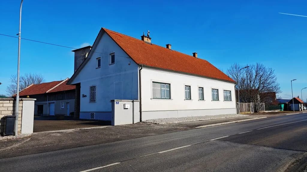 5-Zimmer-Haus mieten in Neunkirchen – 168 m², € 1.500 – Bild 21 von 23
