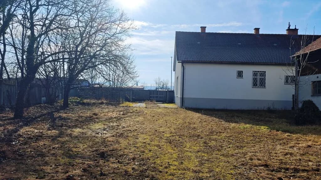 5-Zimmer-Haus mieten in Neunkirchen – 168 m², € 1.500 – Bild 22 von 23