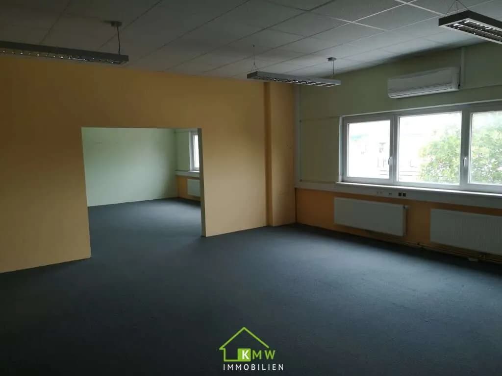 Gewerbeimmobilie mieten in Sankt Pölten Land – 400 m², € 6 – Bild 4 von 6