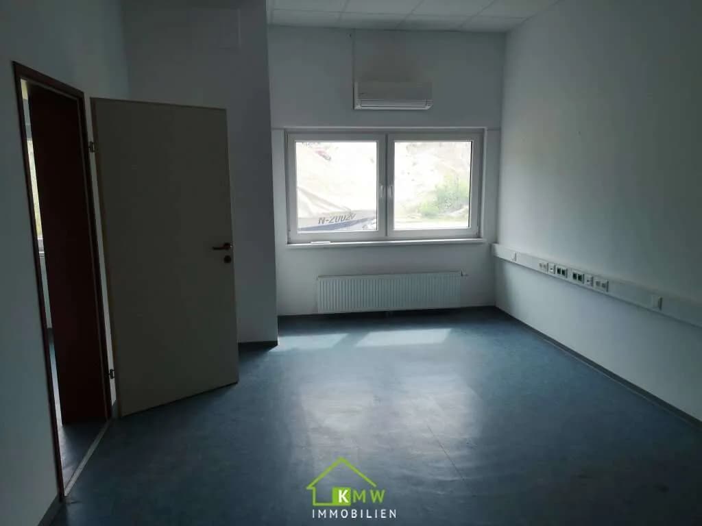 Gewerbeimmobilie mieten in Sankt Pölten Land – 400 m², € 6 – Bild 6 von 6