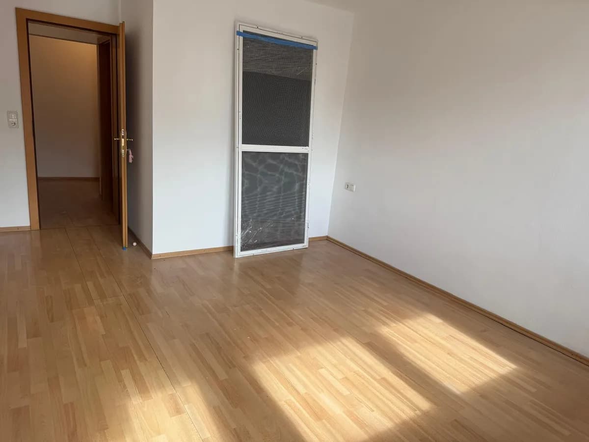 2-Zimmer-Wohnung mieten in Kitzbühel – 63 m², € 1.060 – Bild 6 von 11