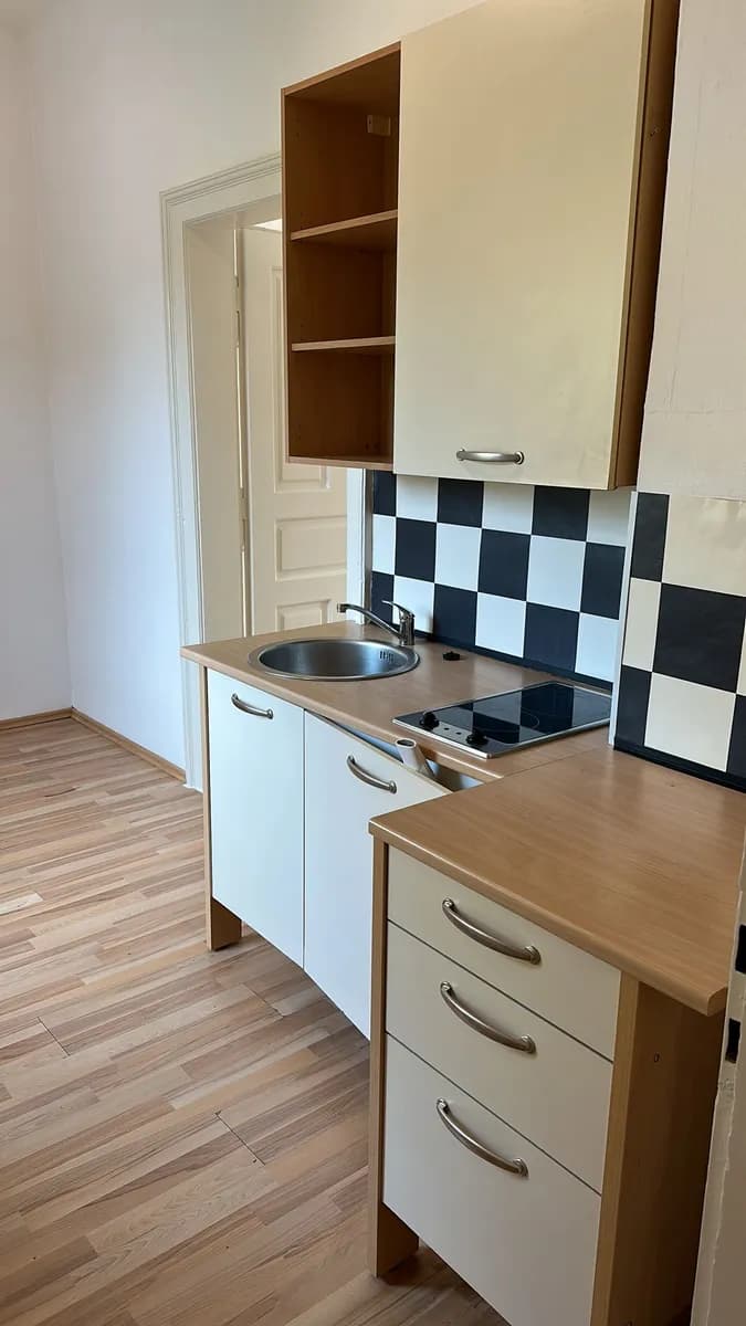 1-Zimmer-Wohnung mieten in Graz – 30 m², € 435 – Bild 3 von 6