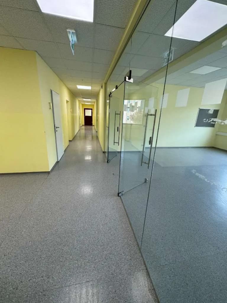 Gewerbeimmobilie mieten in Graz – 447 m², € 4.680 – Bild 2 von 42