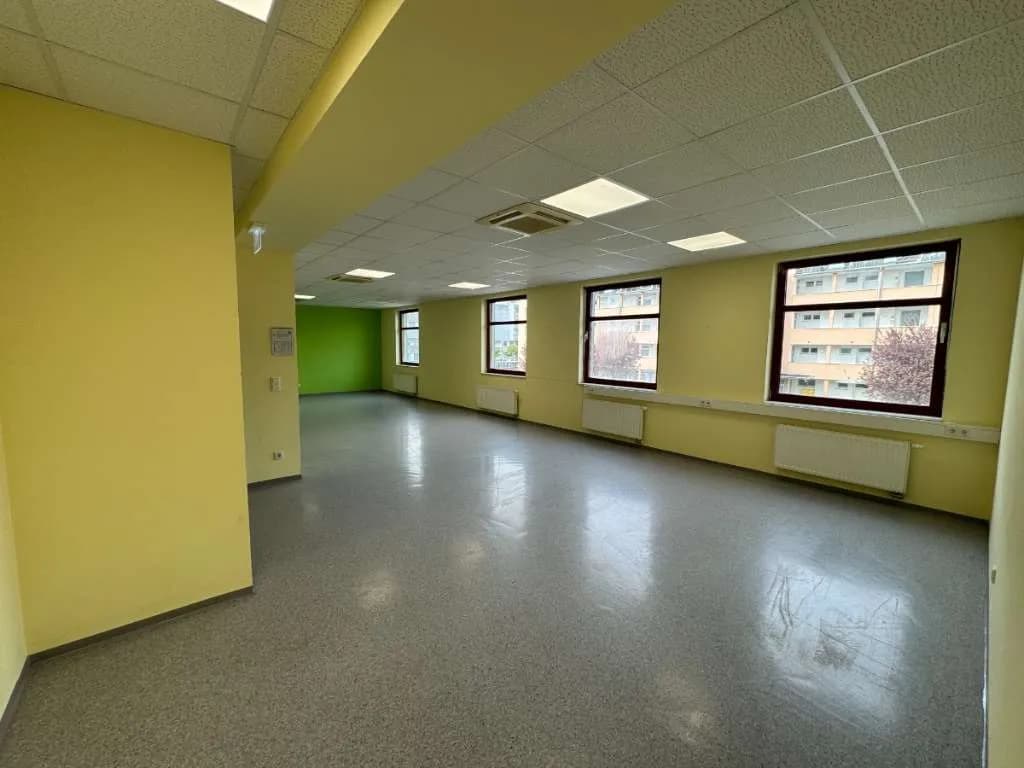 Gewerbeimmobilie mieten in Graz – 447 m², € 4.680 – Bild 9 von 42