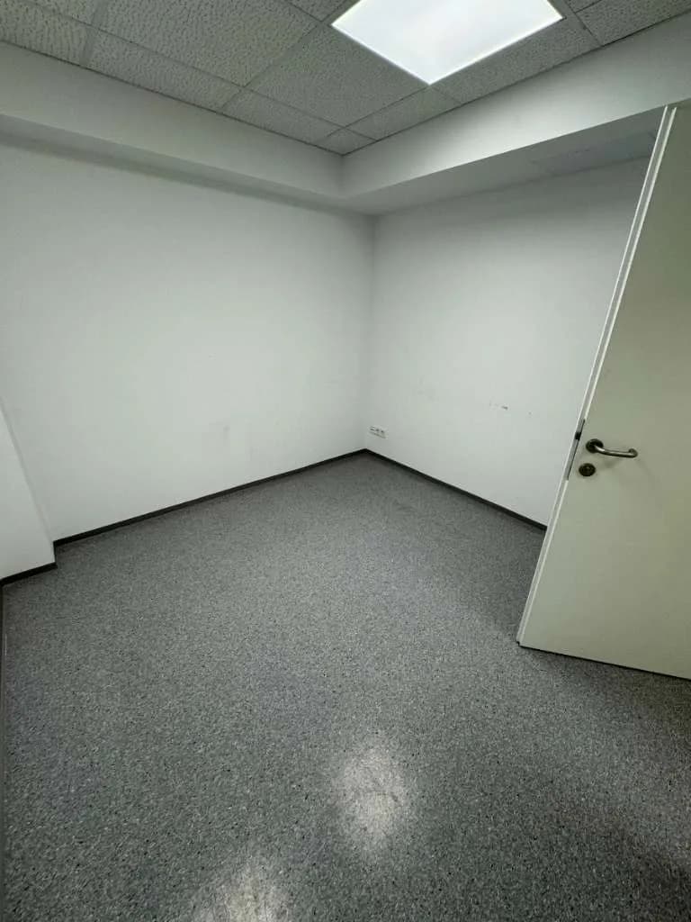 Gewerbeimmobilie mieten in Graz – 447 m², € 4.680 – Bild 34 von 42