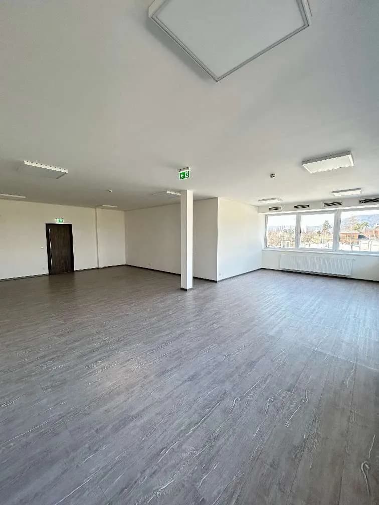 Gewerbeimmobilie mieten in Graz – 280 m², € 4.711