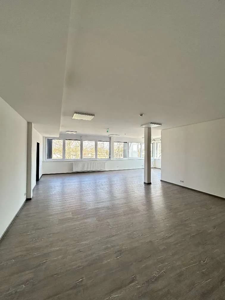 Gewerbeimmobilie mieten in Graz – 280 m², € 4.711 – Bild 4 von 11