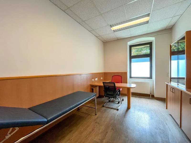 19-Zimmer-Gewerbeimmobilie kaufen in Linz – 594 m², € 3.350.000 – Bild 18 von 23