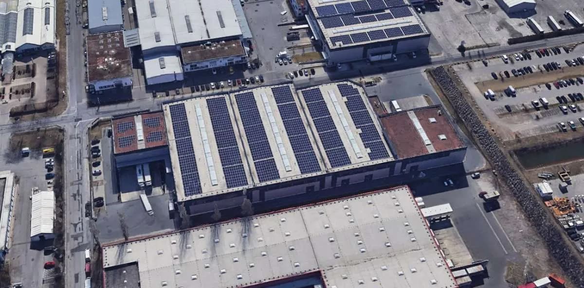 Gewerbeimmobilie mieten in Graz – 3 600 m², € 6 – Bild 1 von 6