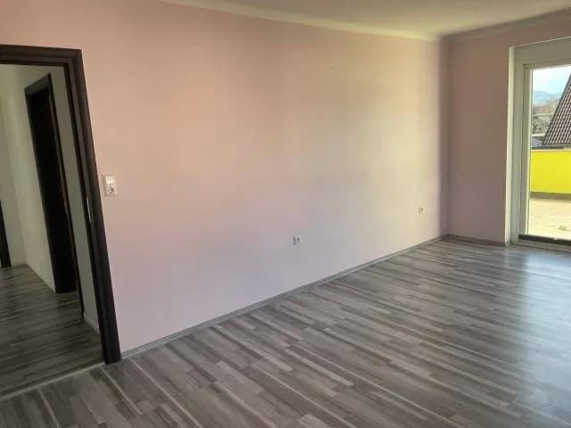 7-Zimmer-Haus kaufen in Klagenfurt – 240 m², € 499.000 – Bild 4 von 10