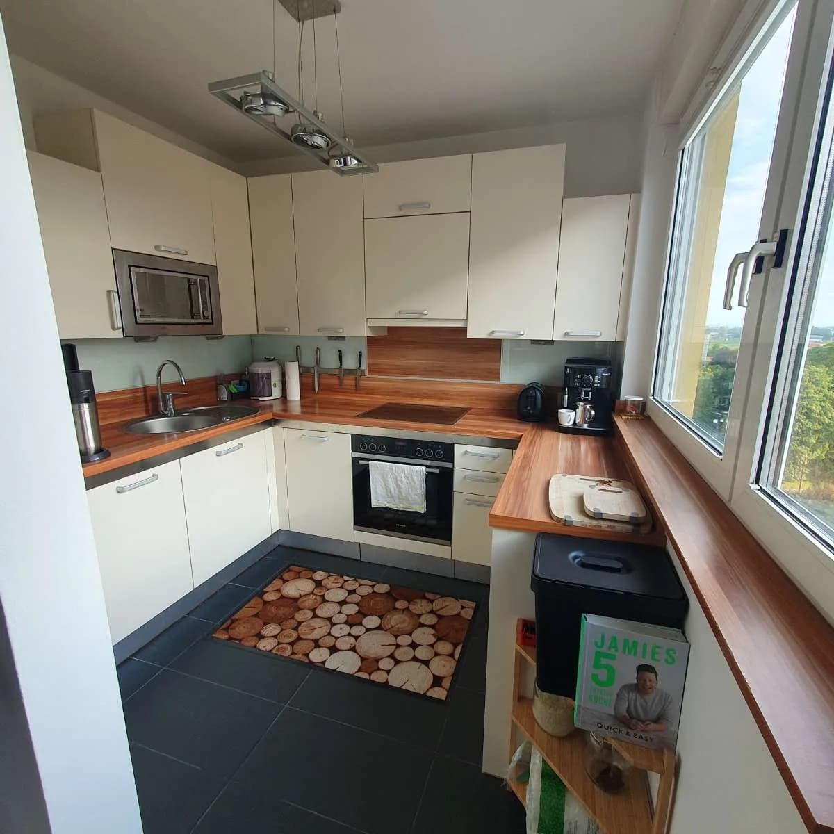 1-Zimmer-Wohnung mieten in Graz – 54 m², € 800 – Bild 2 von 5