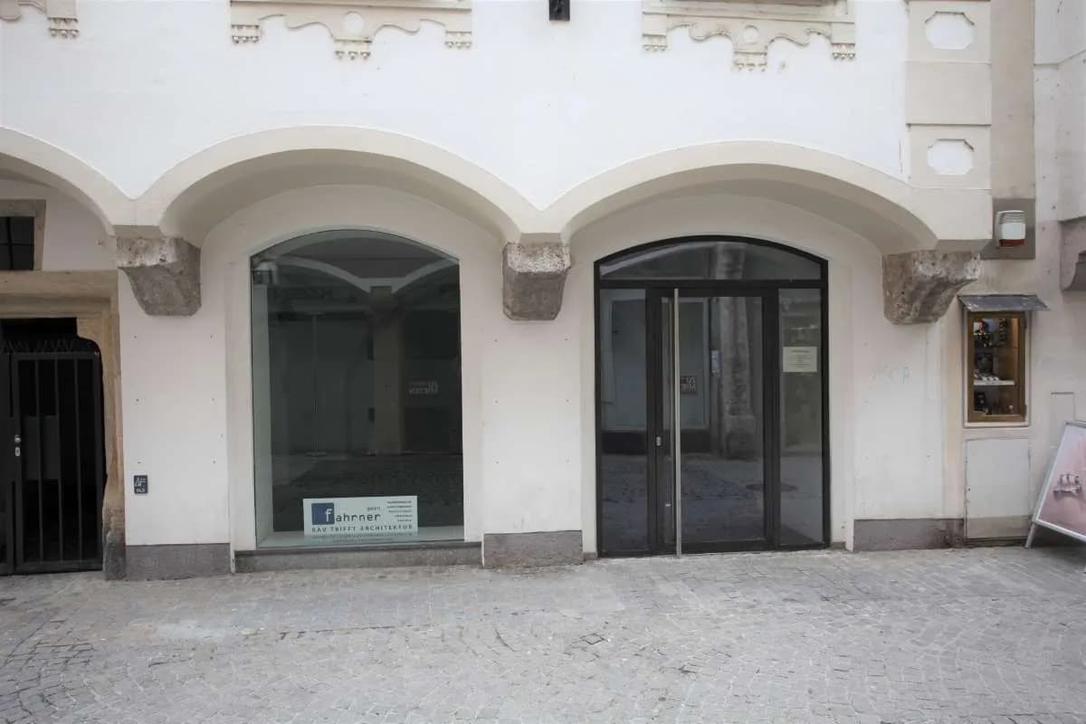 Gewerbeimmobilie mieten in Steyr – 257 m², € 2.367 – Bild 2 von 8