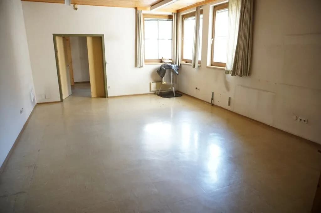 Wohnung kaufen in Bruck-Mürzzuschlag – 167 m², € 88.000 – Bild 4 von 7