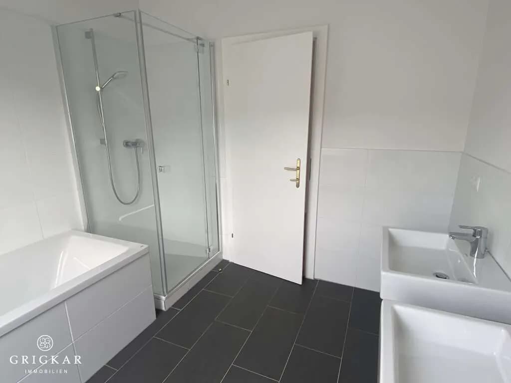 4-Zimmer-Wohnung mieten in Wien – 211,36 m², € 4.785 – Bild 13 von 28