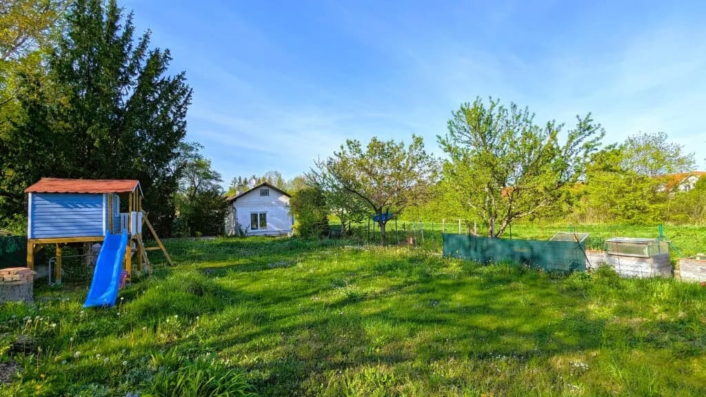 Grundstück kaufen in Baden – 812 m², € 349.000