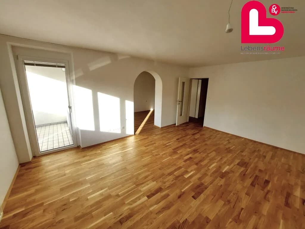3-Zimmer-Wohnung mieten in Wels – 89,77 m², € 743