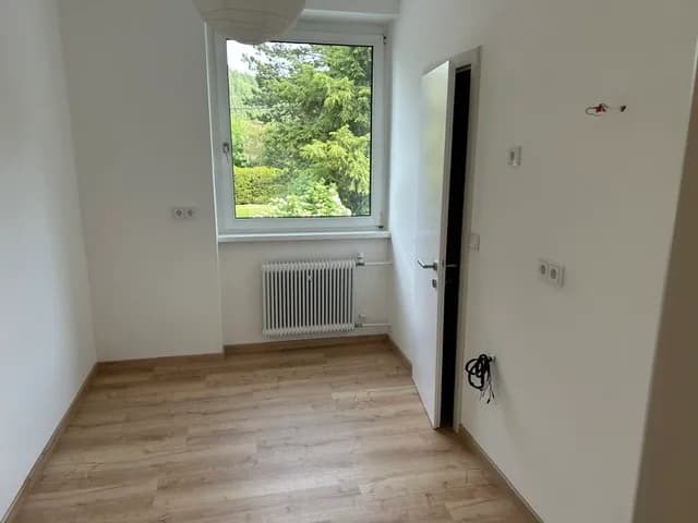 4-Zimmer-Wohnung kaufen in Vöcklabruck – 92 m², € 255.000 – Bild 3 von 13