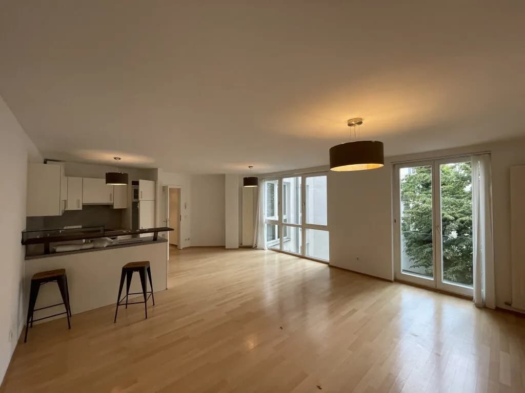 2-Zimmer-Wohnung mieten in Wien – 72 m², € 1.758