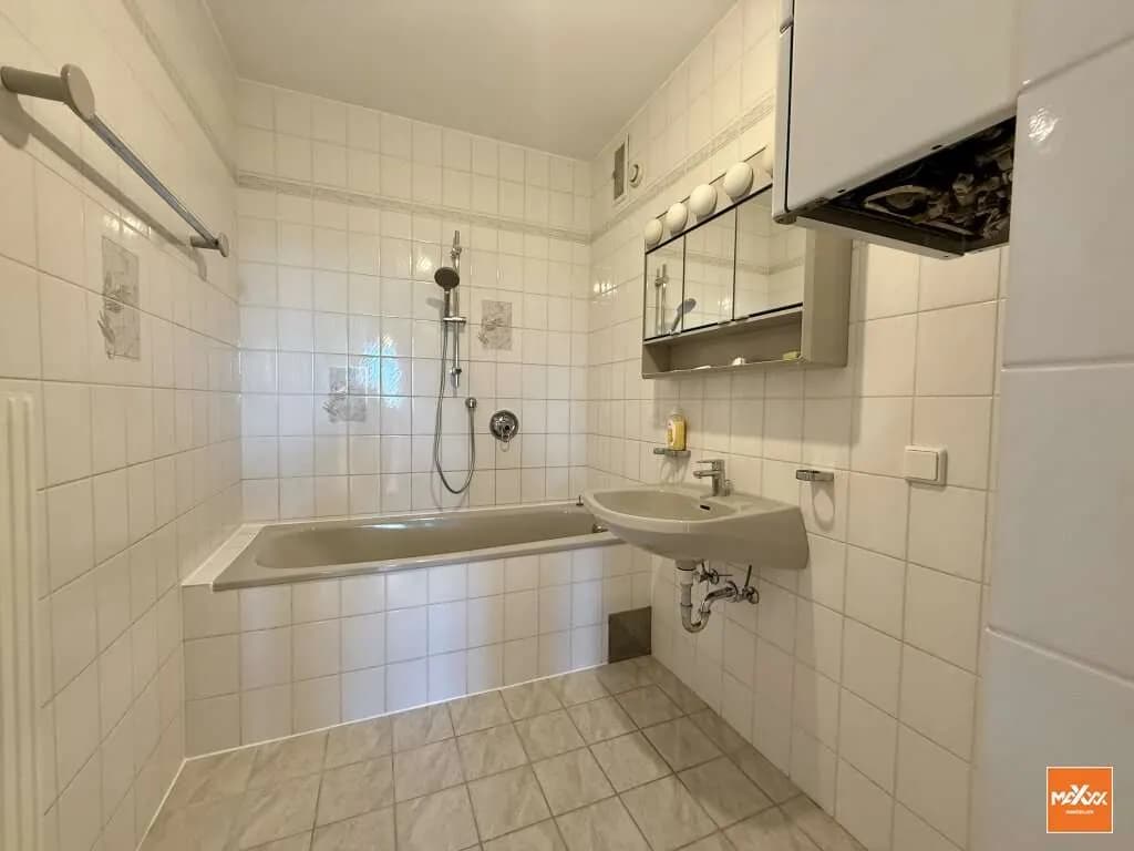 3-Zimmer-Wohnung kaufen in Baden – 72 m², € 208.000 – Bild 9 von 10