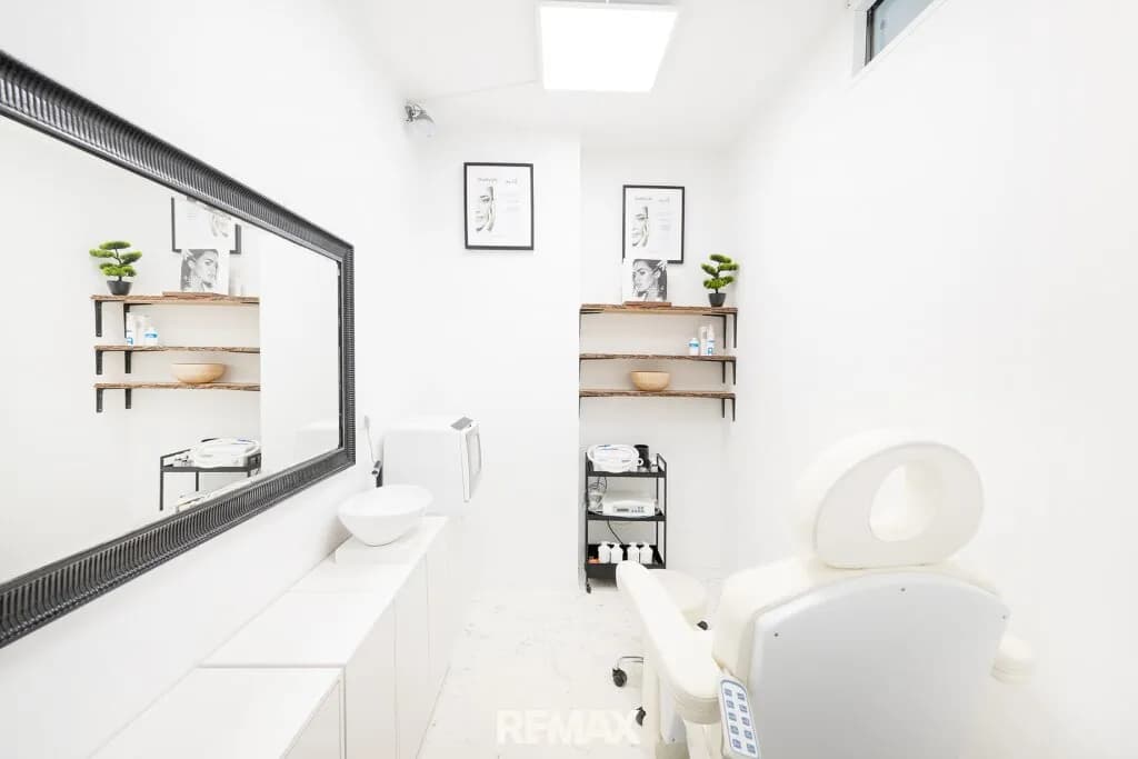 Gewerbeimmobilie kaufen in Salzburg Stadt – 74 m², € 280.000 – Bild 6 von 11