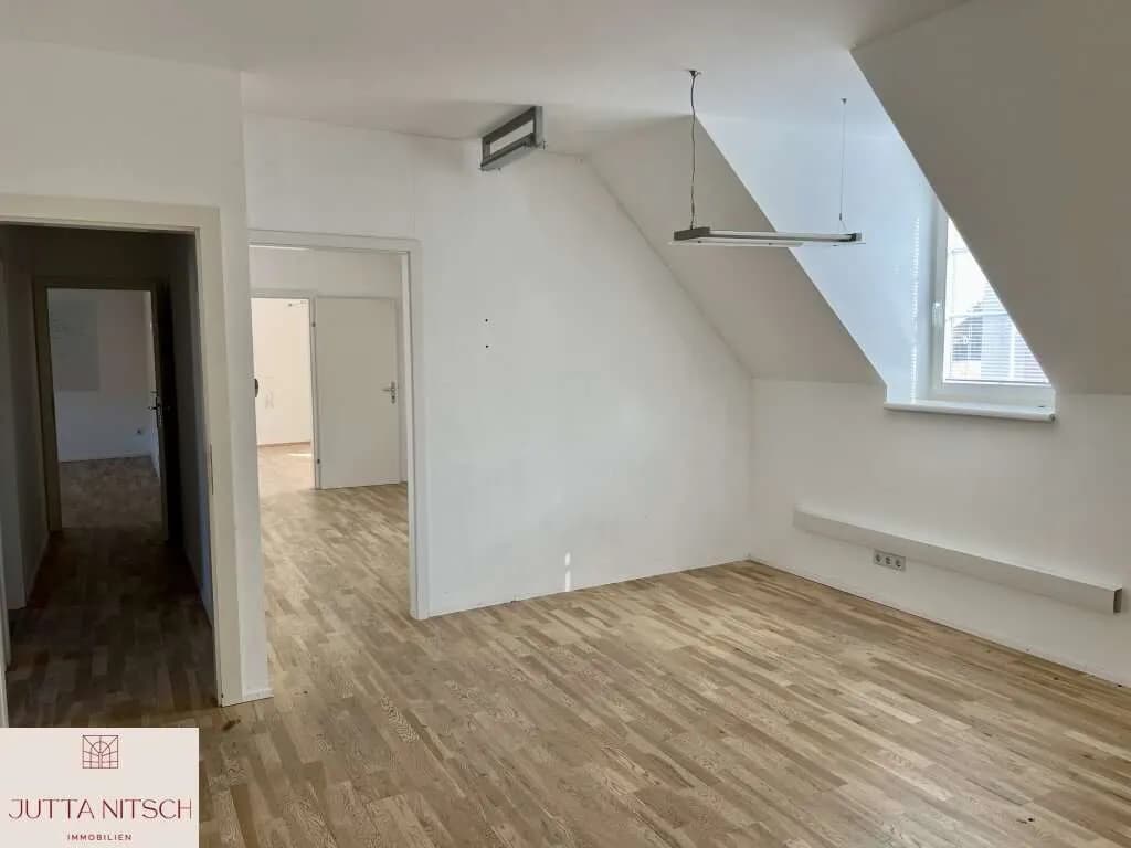 3-Zimmer-Gewerbeimmobilie mieten in Mödling – 118 m², € 1.350 – Bild 3 von 14