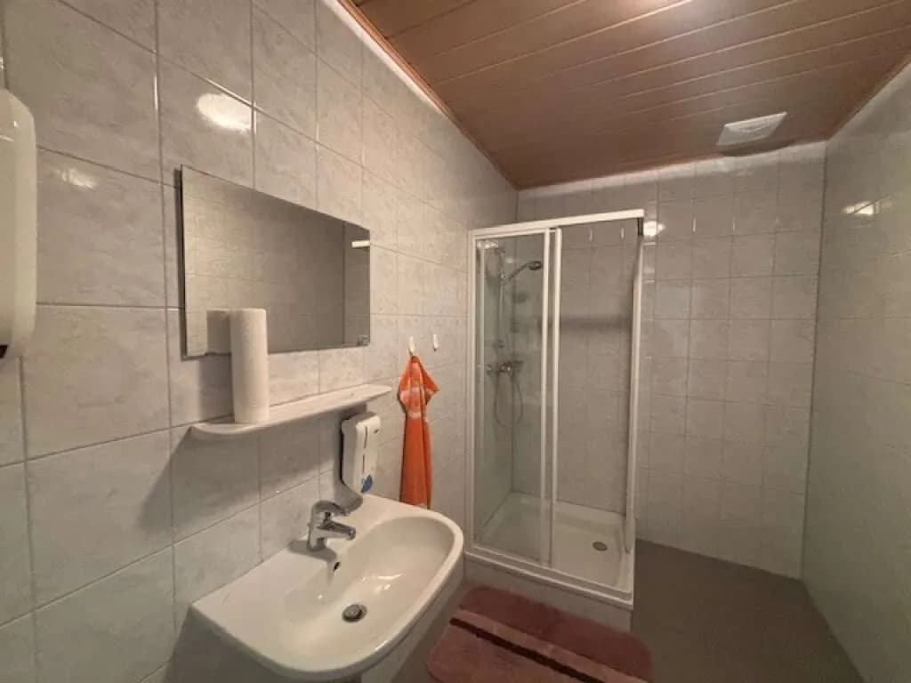 Gewerbeimmobilie kaufen in Neusiedl am See – 513 m², € 1.620.000 – Bild 9 von 11