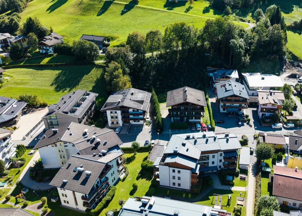 Gewerbeimmobilie kaufen in Zell am See – 2 404 m², € 5.200.000 – Bild 2 von 9