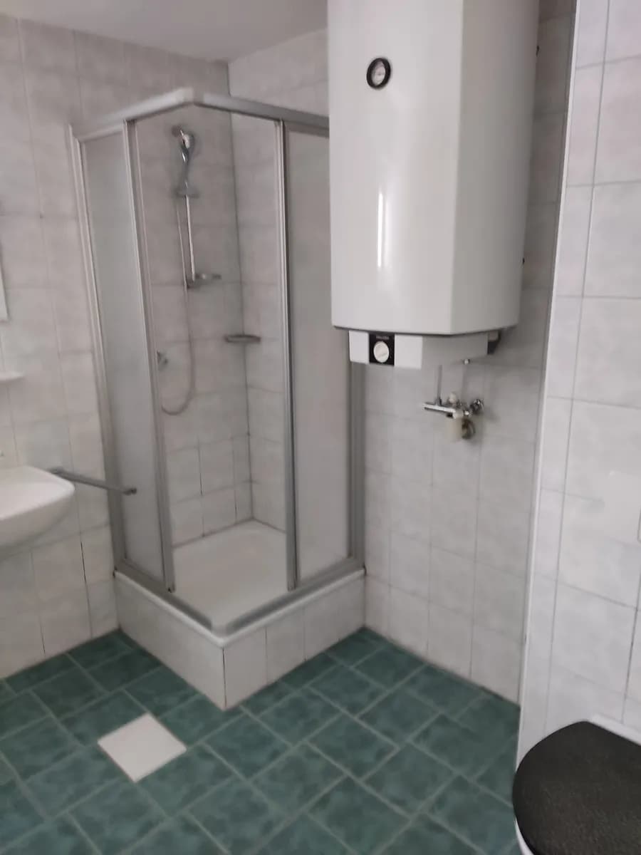 1-Zimmer-Wohnung mieten in Liezen – 30,83 m², € 359 – Bild 3 von 6