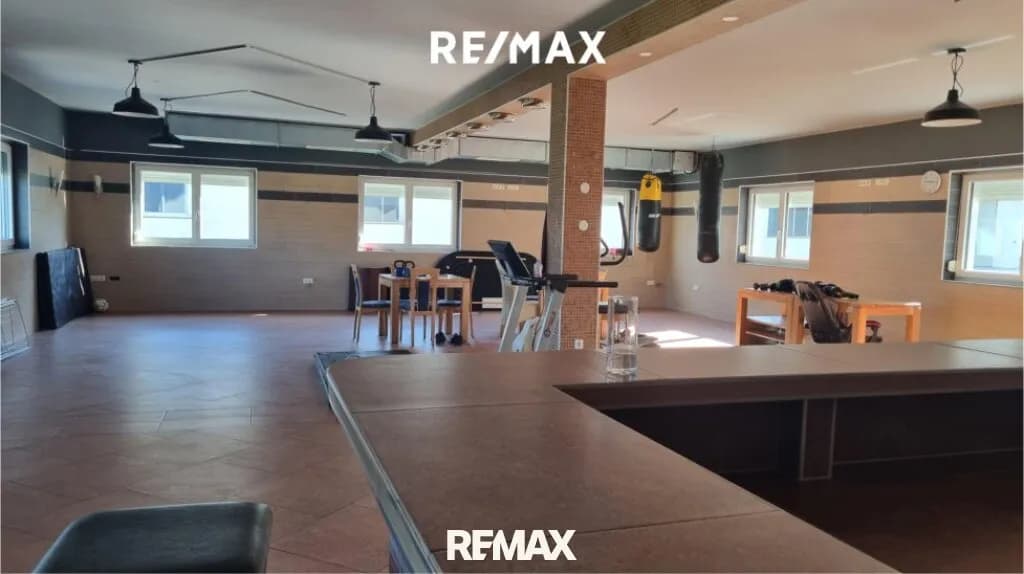 9-Zimmer-Gewerbeimmobilie kaufen in Vöcklabruck – 157 m² – Bild 8 von 26