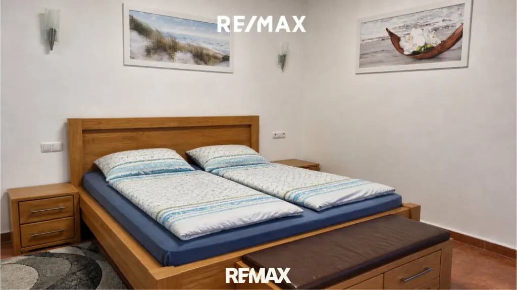 9-Zimmer-Gewerbeimmobilie kaufen in Vöcklabruck – 157 m² – Bild 12 von 26