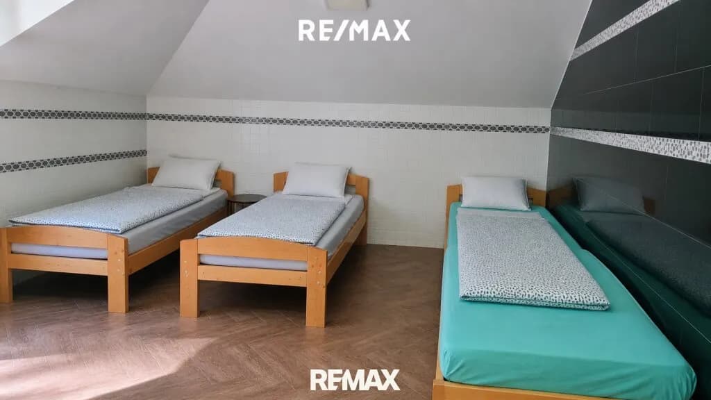 9-Zimmer-Gewerbeimmobilie kaufen in Vöcklabruck – 157 m² – Bild 13 von 26