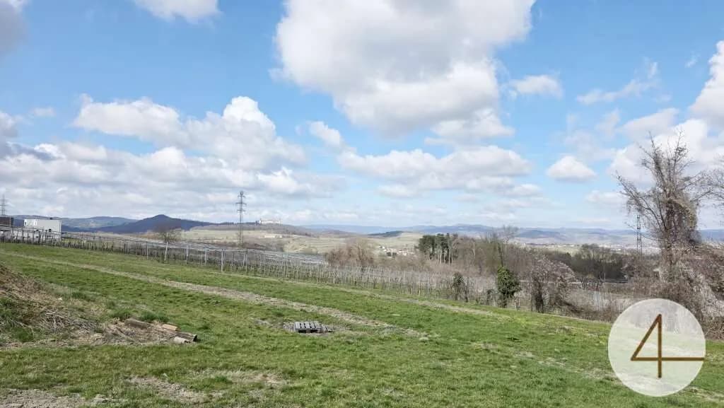 Grundstück kaufen in Krems Land – 930 m², € 139.000