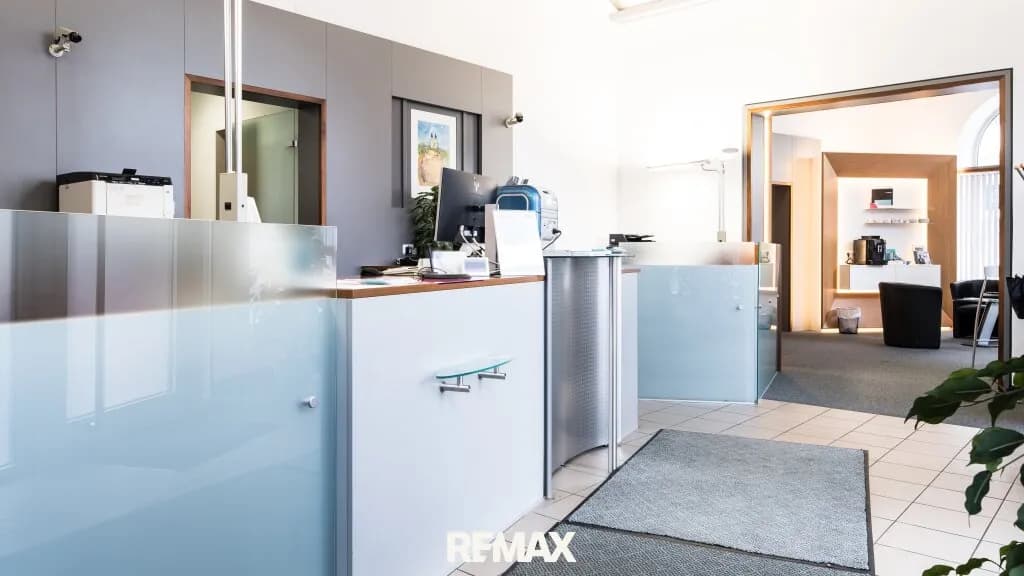 5-Zimmer-Gewerbeimmobilie mieten in Linz – 226 m², € 3.332 – Bild 7 von 10