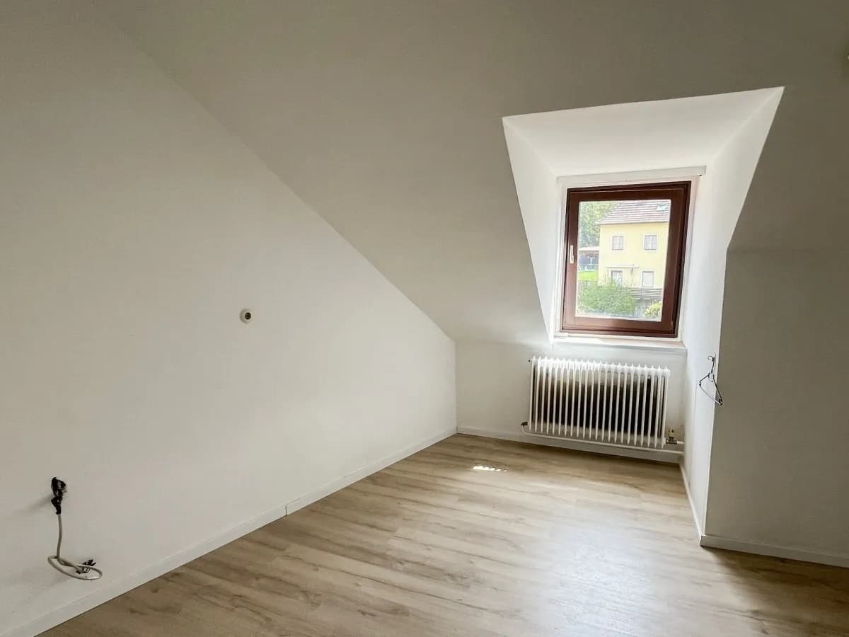 1-Zimmer-Wohnung mieten in Neunkirchen – 49 m², € 645 – Bild 8 von 17