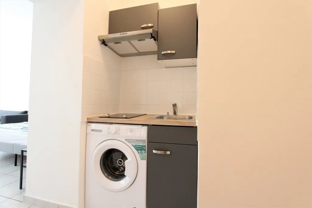 1-Zimmer-Wohnung mieten in Wien – 29 m², € 900 – Bild 3 von 8