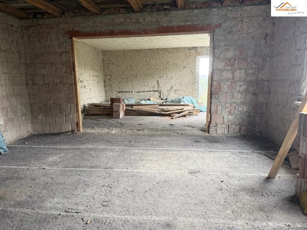 Haus kaufen in Neunkirchen – 247 m², € 95.000 – Bild 3 von 5