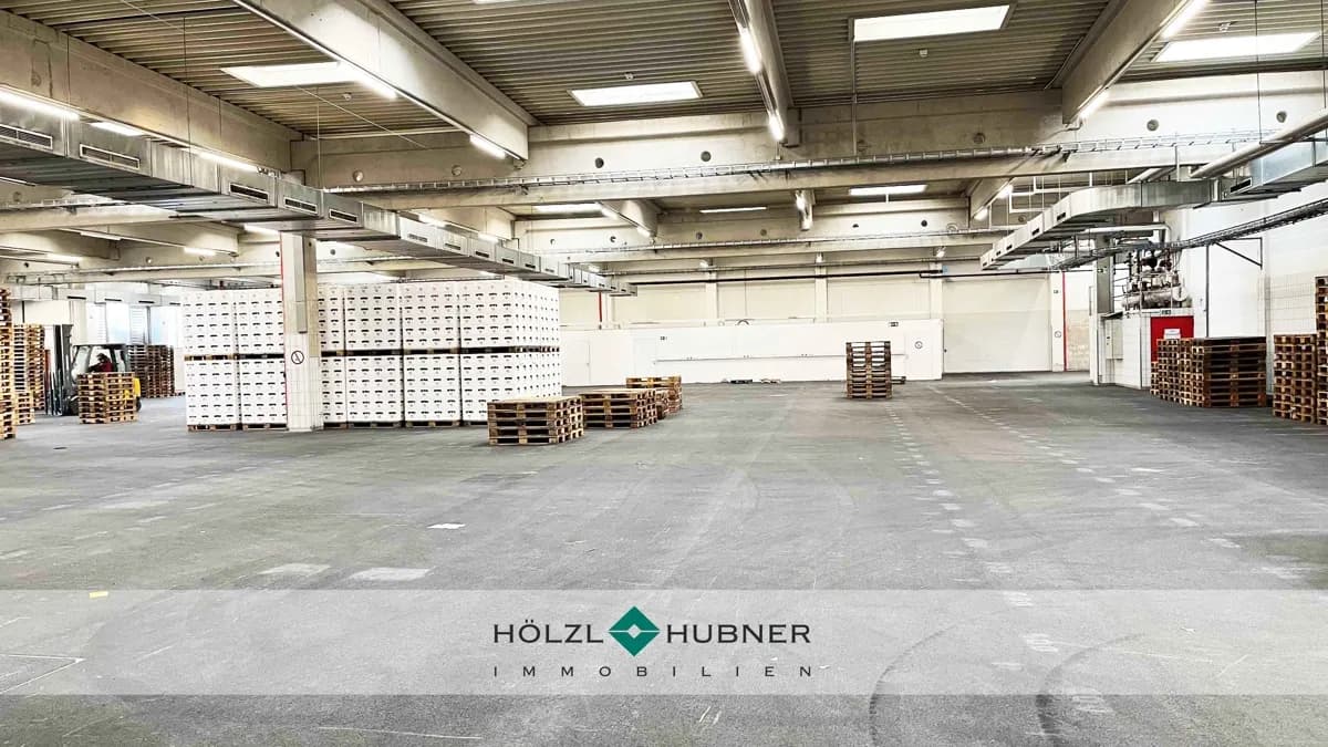 Gewerbeimmobilie mieten in Salzburg Stadt – 10 355 m², € 73.370