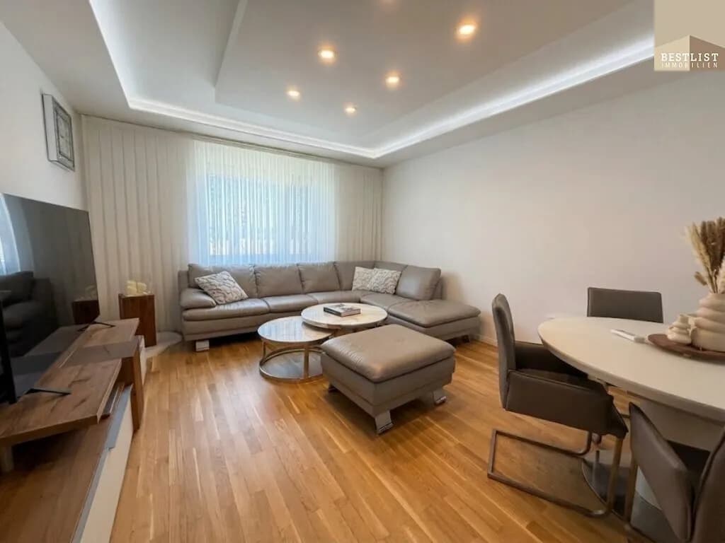 Wohnung kaufen in Baden – 77,8 m², € 270.000