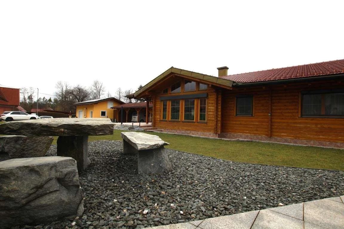 4-Zimmer-Haus kaufen in Klagenfurt Land – 115 m², € 619.500 – Bild 3 von 16