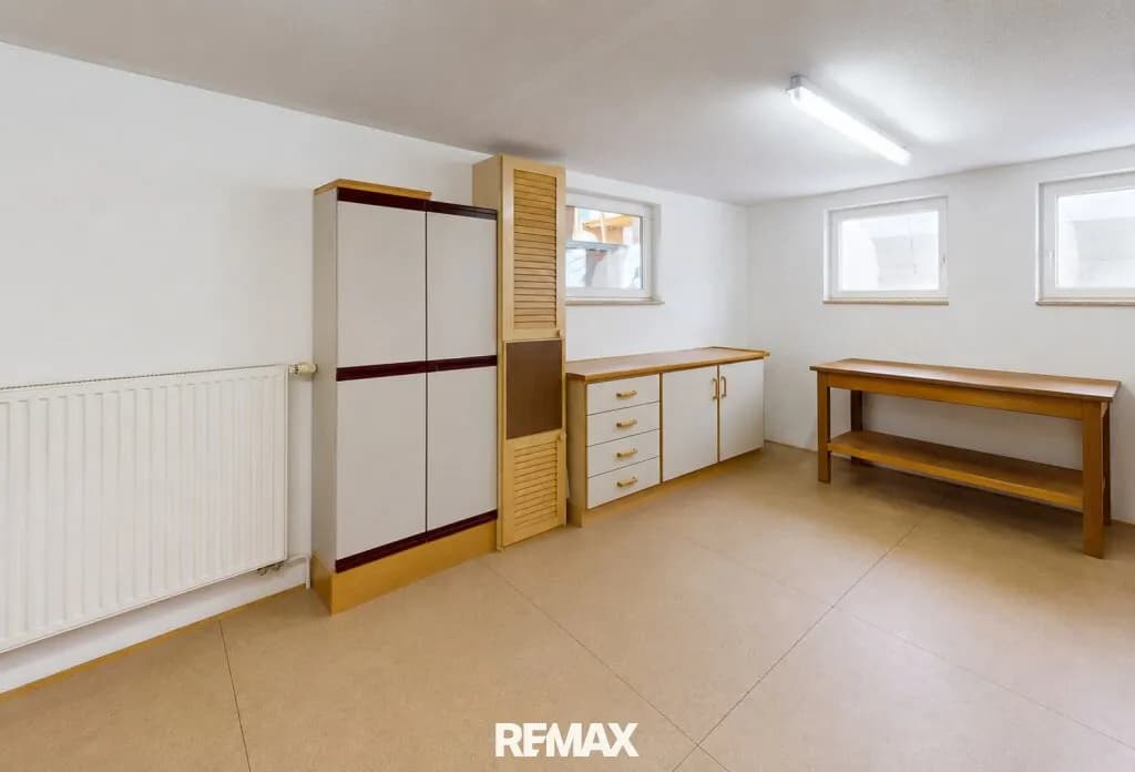5-Zimmer-Gewerbeimmobilie kaufen in Reutte – 140 m², € 580.000 – Bild 10 von 17