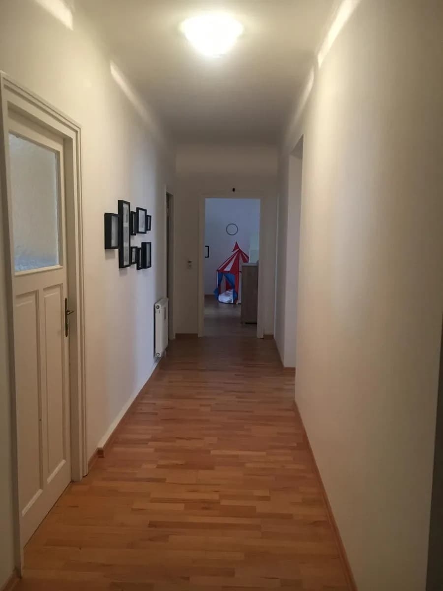 4-Zimmer-Wohnung mieten in Linz – 133 m², € 1.800 – Bild 2 von 14