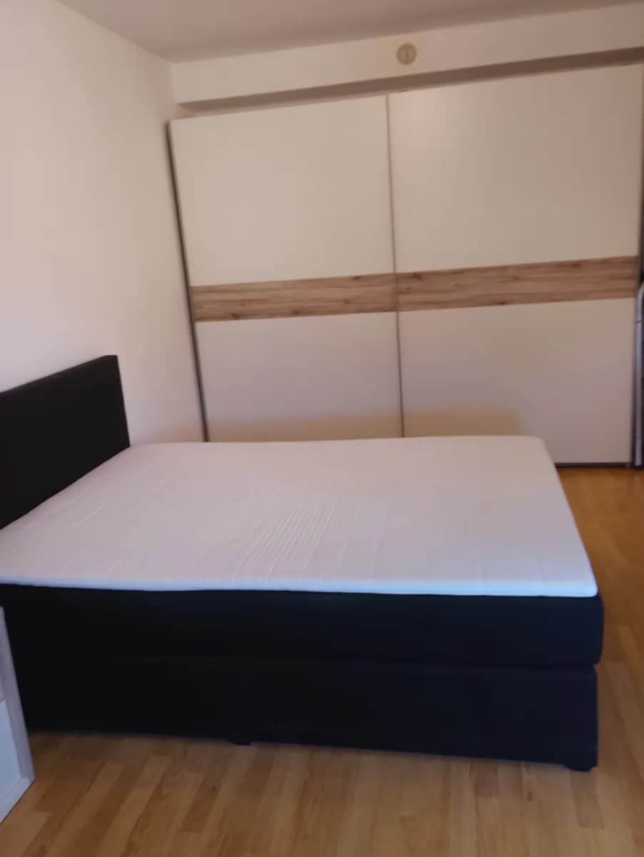 2-Zimmer-Wohnung mieten in Baden – 51 m², € 614