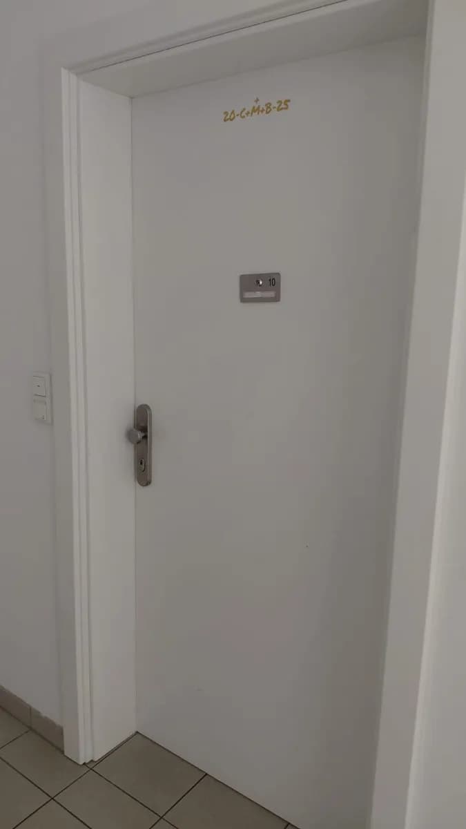 2-Zimmer-Wohnung mieten in Baden – 51 m², € 614 – Bild 3 von 26